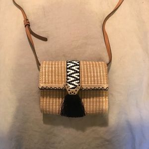 Brand new Stella and dot straw crossbody